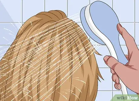 Imagen titulada Wash a Human Hair Wig Step 7