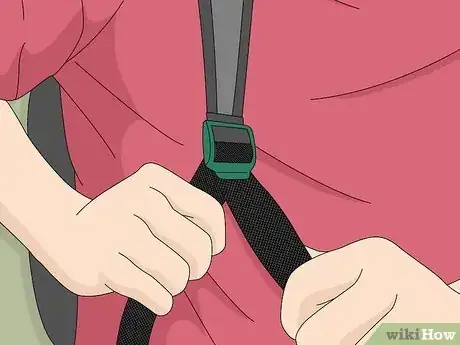 Imagen titulada Shorten Backpack Straps Step 10