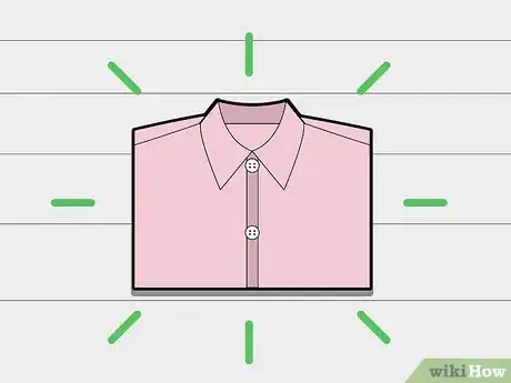 Imagen titulada Fold Long Sleeve Shirts Step 10