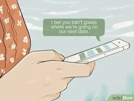 Imagen titulada Ask for a Second Date by Text Step 12