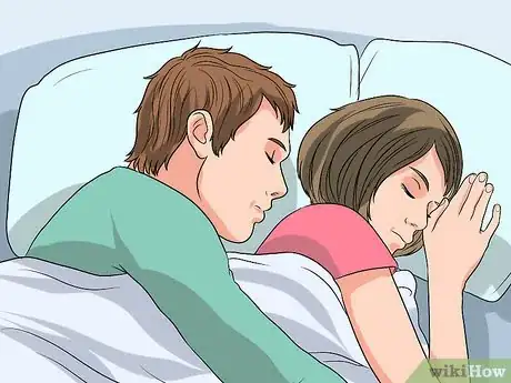 Imagen titulada Sleep in a Single Bed With a Partner Step 1