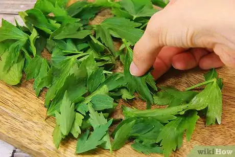 Imagen titulada Dry Herbs in the Oven Step 8