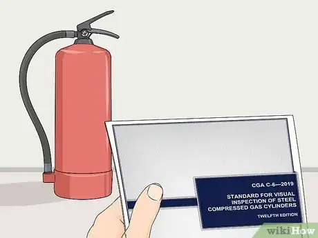 Imagen titulada Refill a Fire Extinguisher Step 10