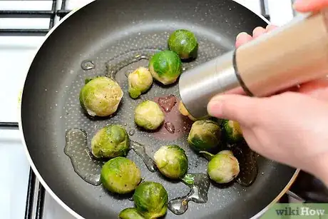 Imagen titulada Lessen the Strong Taste of Brussels Sprouts Step 7