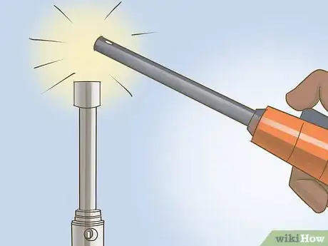 Imagen titulada Light a Bunsen Burner Step 12