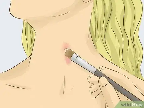 Imagen titulada Give Someone a Hickey Step 12