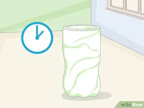 Imagen titulada Make a Concrete Vase Step 13