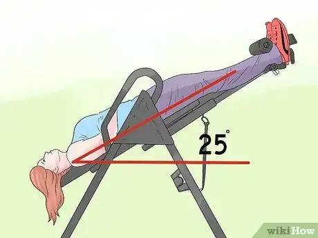 Imagen titulada Use an Inversion Table for Back Pain Step 13