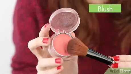 Imagen titulada Do Your Makeup Step 8