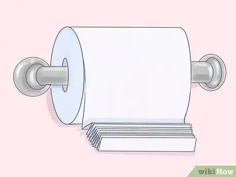 Imagen titulada Fold Toilet Paper Step 15