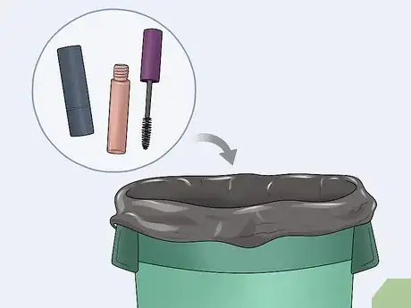 Imagen titulada Dispose of Old Makeup Step 7