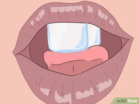 Imagen titulada Remove a Mouth Ulcer Step 9