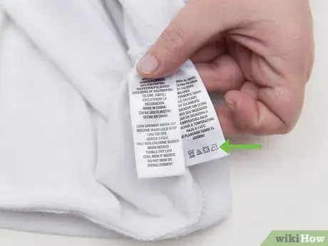 Imagen titulada Remove Grass Stains from Clothing Step 1