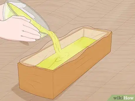 Imagen titulada Make Oatmeal Soap Step 25