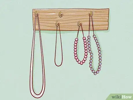 Imagen titulada Organize Your Jewelry Box Step 12