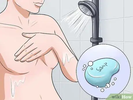 Imagen titulada Soothe Sore Nipples Step 2