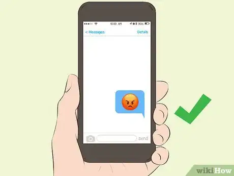 Imagen titulada Pretend You're Angry Over Text Step 4