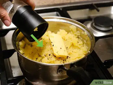 Imagen titulada Cook Mashed Potatoes Step 14