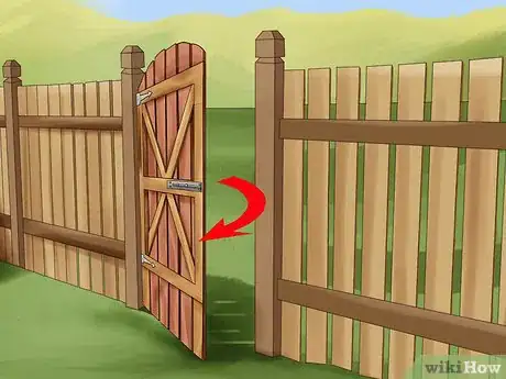 Imagen titulada Build a Wooden Gate Step 13