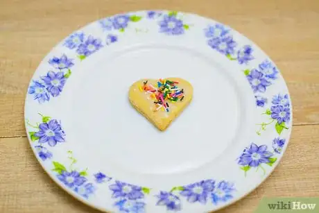 Imagen titulada Make Cookie Cutter Cookies Step 19