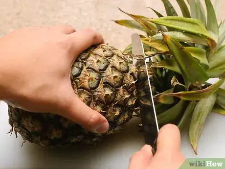 Imagen titulada Make Pineapple Juice Step 2