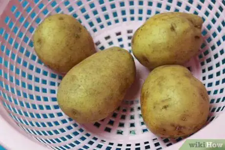 Imagen titulada Cook New Potatoes Step 13