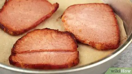 Imagen titulada Cook Canadian Bacon Step 12