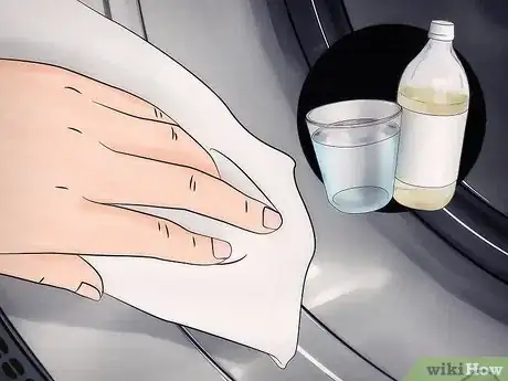 Imagen titulada Remove Chewing Gum from a Dryer Drum Step 7