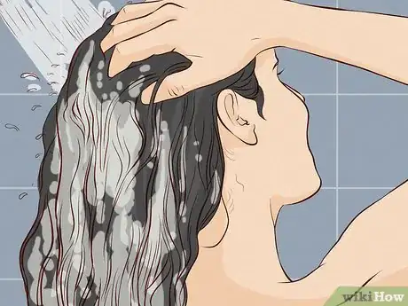 Imagen titulada Keep Hair Healthy when Using Irons Daily Step 7