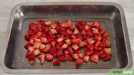 Imagen titulada Freeze Strawberries Step 4