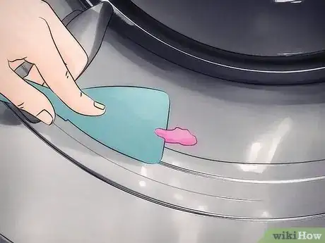 Imagen titulada Remove Chewing Gum from a Dryer Drum Step 6