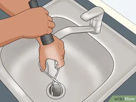 Imagen titulada Clean Your Garbage Disposal Step 1