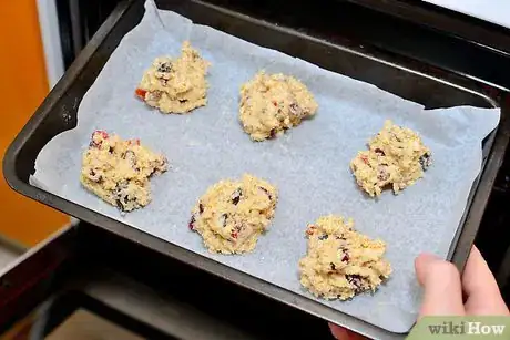 Imagen titulada Make Oatmeal Cookies Step 24