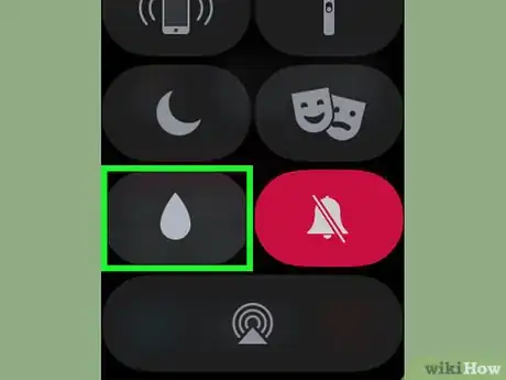 Imagen titulada Eject Water from the Apple Watch After It Gets Wet Step 2