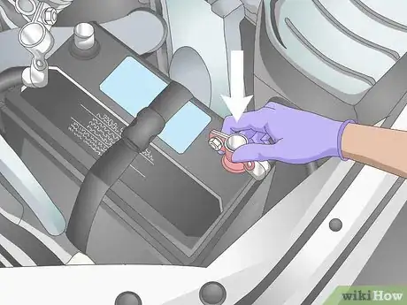 Imagen titulada Reconnect a Car Battery Step 12