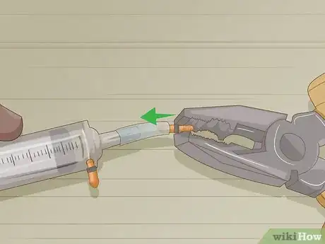 Imagen titulada Make a Vacuum Pump Step 5