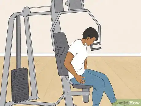 Imagen titulada Use Gym Equipment Step 23