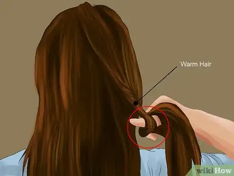 Imagen titulada Apply Hair Extensions Step 17