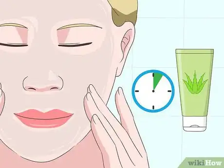 Imagen titulada Use Aloe Vera Gel on Your Face Step 4