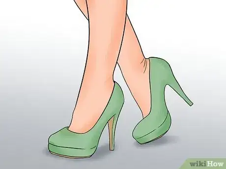 Imagen titulada Make Your Feet Look Smaller Step 1