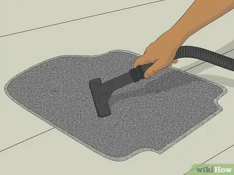 Imagen titulada Clean Carpeting in Vehicles Step 8