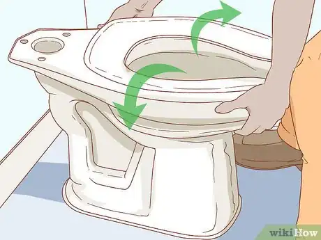 Imagen titulada Install a Toilet Step 10