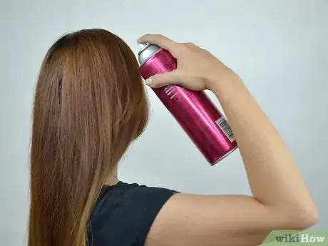 Imagen titulada Flat Iron Hair Step 14