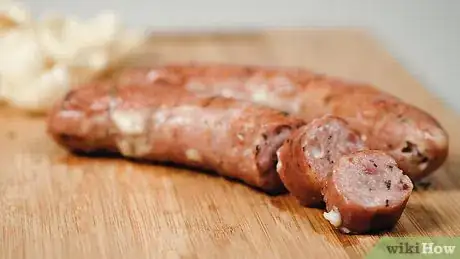 Imagen titulada Cook Sausages Step 20