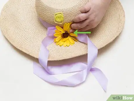 Imagen titulada Decorate a Hat Step 6