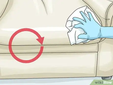 Imagen titulada Remove Dried Blood Stains from a Couch Step 9