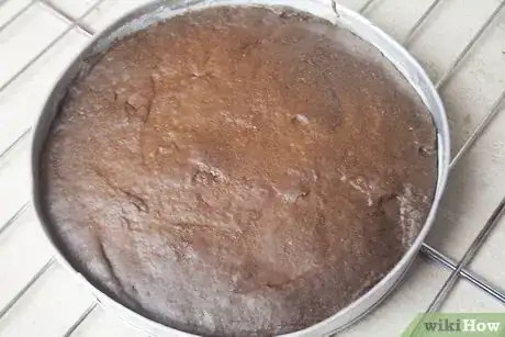 Imagen titulada Make a Chocolate Cake Step 22