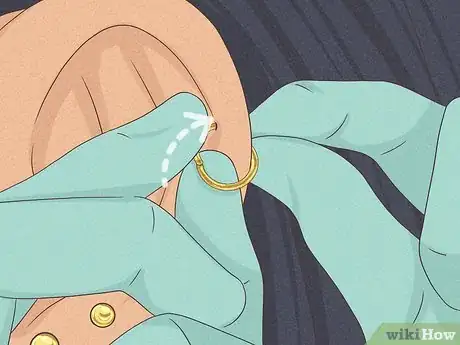 Imagen titulada Is It Safe to Pierce Your Own Cartilage Step 17