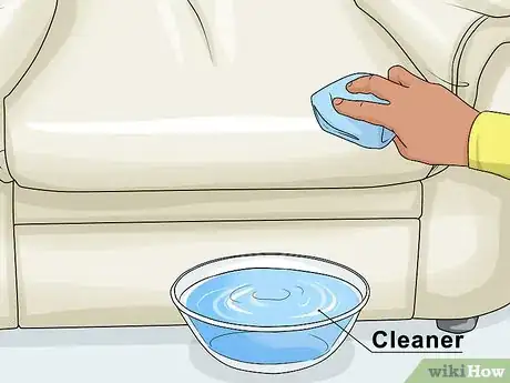 Imagen titulada Remove Dried Blood Stains from a Couch Step 7