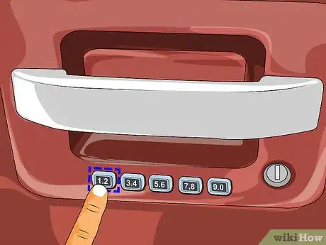 Imagen titulada Find the 5 Digit Default Keyless Code on Ford Explorer or Mercury Mountaineer Step 3